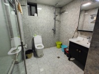 4室2廳 俊發(fā)盛唐城未央郡（二期）衛(wèi)生間