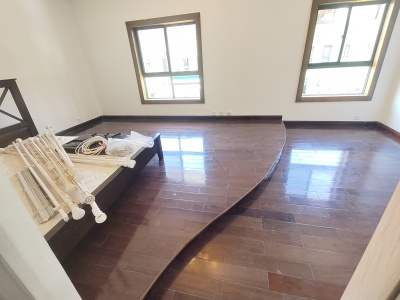 3室2廳2陽(yáng)臺(tái) 滇池森林別墅臥室