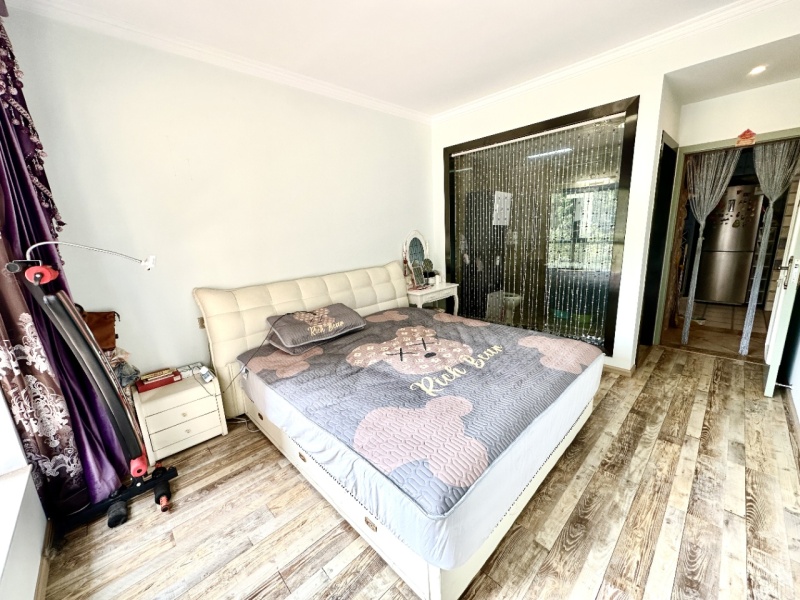 4室2廳2陽臺(tái) 實(shí)力壹方城臥室