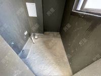 4室3廳4陽臺 美的順城府別墅衛(wèi)生間