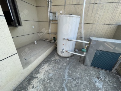 4室3廳4陽臺 美的順城府別墅陽臺