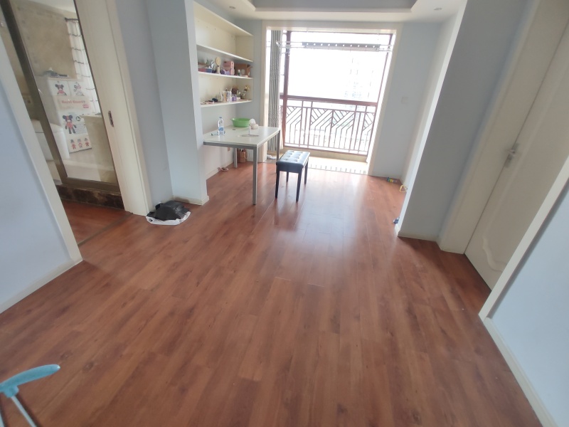 4室2廳2陽臺 南亞風(fēng)情第壹城星辰苑書房