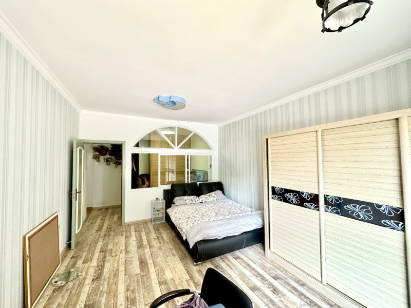 4室2廳2陽臺(tái) 實(shí)力壹方城臥室