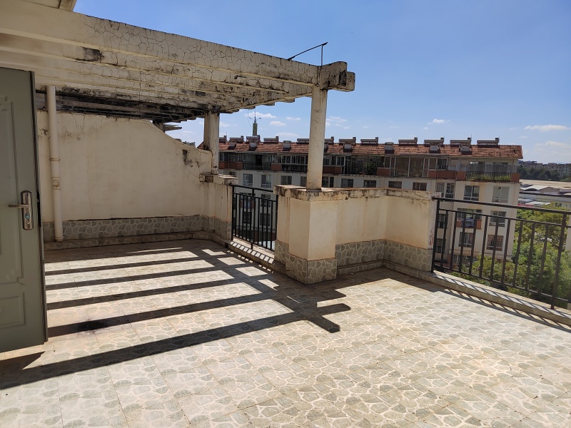 7室3廳2陽臺 夏意雅園別墅客廳