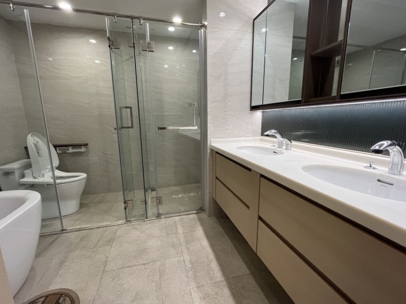 4室2廳2陽臺 俊發(fā)逸天峰衛(wèi)生間