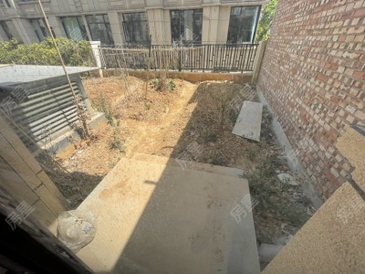 4室3廳4陽臺 美的順城府別墅自家花園