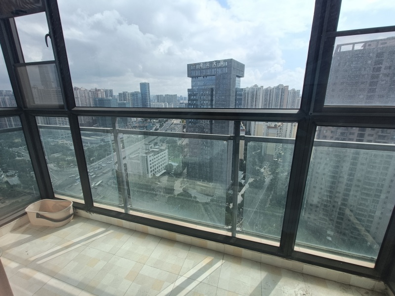 广福城沁福园阳台