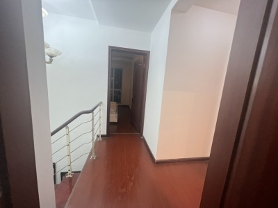 4室2廳2陽臺 世紀(jì)城沁春苑