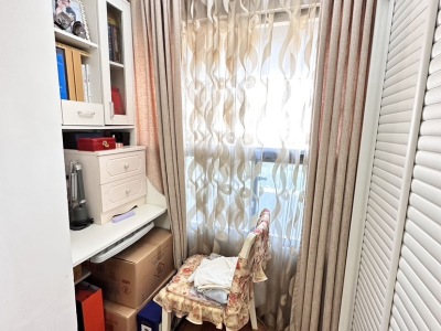 2室1廳1陽臺 葡萄街區(qū)天宇花園