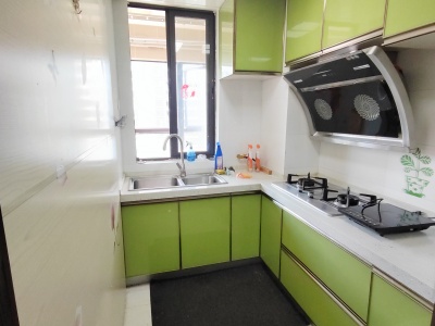 2室1廳1陽臺 保利中心