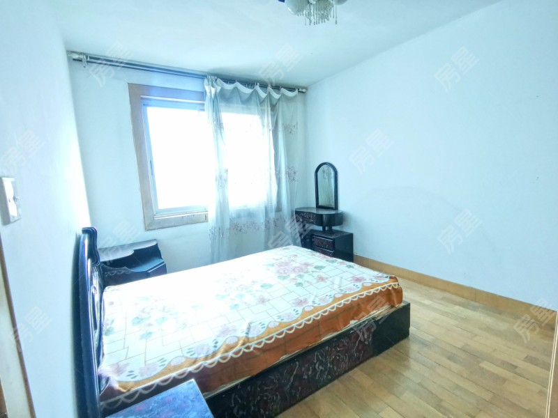 3室2廳1陽臺 煙草科技園書房