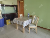 4室2廳1陽臺 螺峰街92號餐廳