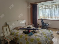 4室2廳1陽臺 螺峰街92號臥室