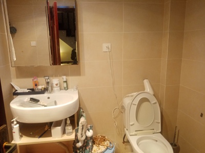 1室1廳1陽(yáng)臺(tái) 滇池衛(wèi)城滟瀾灣