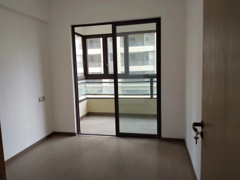 3室2廳1陽(yáng)臺(tái) 中交碧桂園映象美廬一期臥室