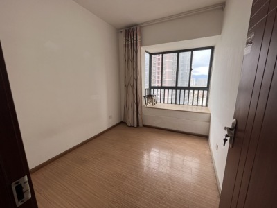 4室2廳1陽臺 未名城A8