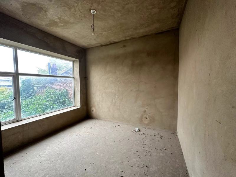 5室3廳3陽臺 清水木華別墅臥室