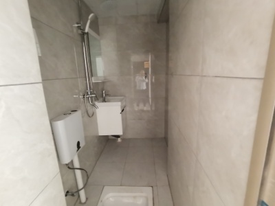 2室2廳1陽臺(tái) 石井小區(qū)