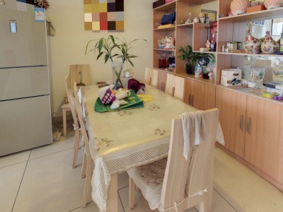 3室2廳2陽臺 大成蔚藍(lán)時代