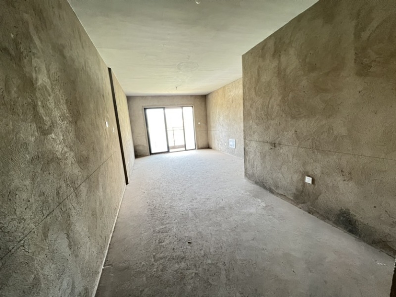 3室2廳2陽臺 融城昆明湖七里香客廳