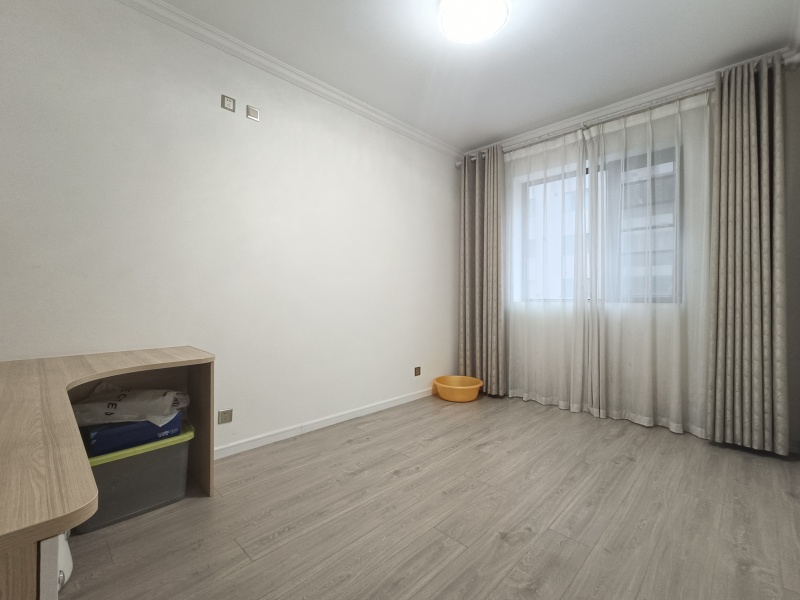 3室2廳2陽臺 廣福城雅福園臥室