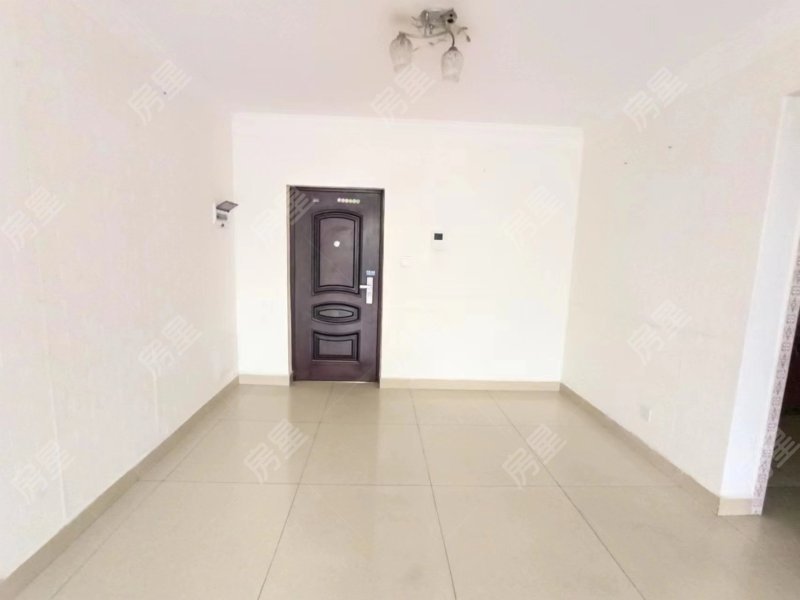 2室2廳1陽臺 錦悅四季花園小區(qū)餐廳