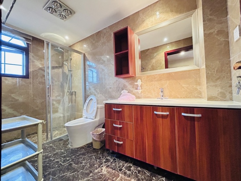 5室3廳4陽臺(tái) 滇池衛(wèi)城微風(fēng)島別墅其他