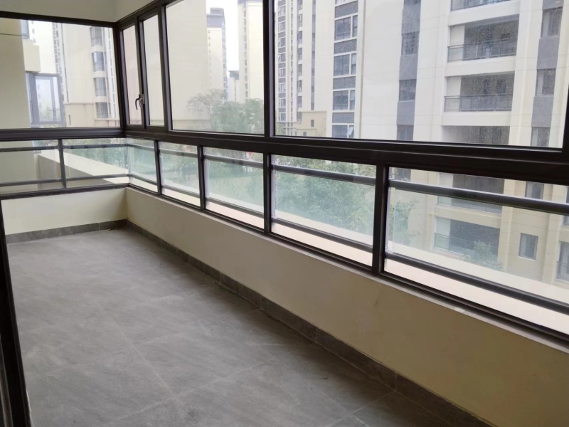 3室2廳1陽(yáng)臺(tái) 中交碧桂園映象美廬一期陽(yáng)臺(tái)