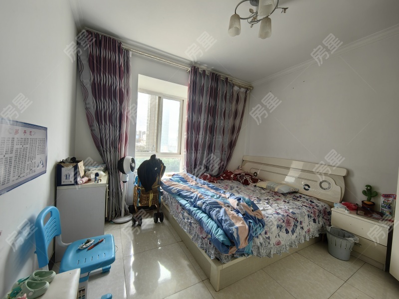 2室2廳1陽臺 東驤神駿一期臥室