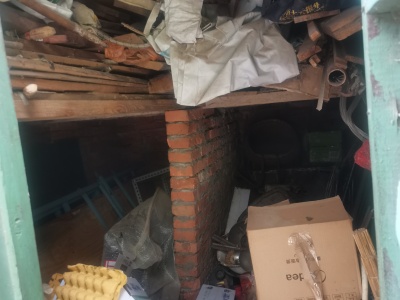 2室1廳1陽臺(tái) 平板玻璃廠