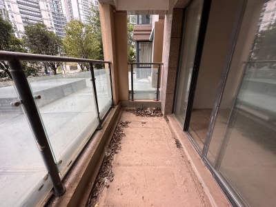 4室2廳2陽臺(tái) 中建龍熙壹號(hào)A區(qū)