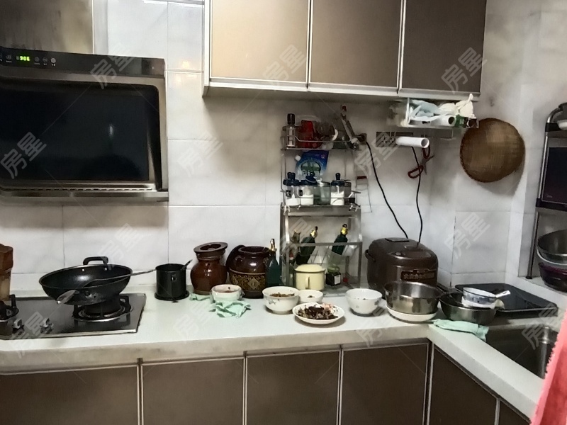 3室2廳 春城慧谷B區(qū)廚房