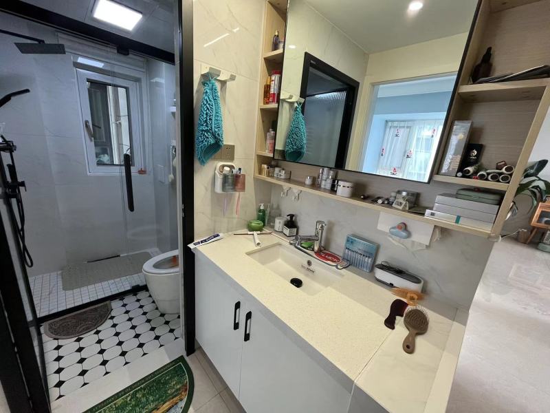 3室2廳1陽臺 新希望觀瀾匯衛(wèi)生間