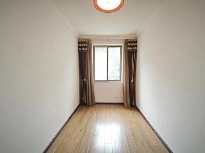 3室2廳1陽(yáng)臺(tái) 月牙塘小區(qū)臥室