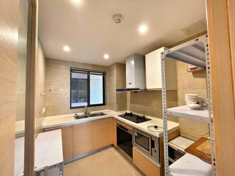 3室2廳2陽(yáng)臺(tái) 濱江俊園萊茵組團(tuán)衛(wèi)生間