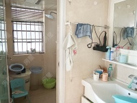 3室2廳 春城慧谷B區(qū)衛(wèi)生間