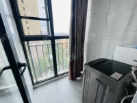 2室2廳1陽(yáng)臺(tái) 大觀(guān)首府陽(yáng)臺(tái)