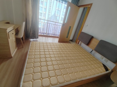 1室1廳1陽臺 中央麗城