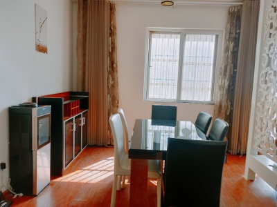 3室2廳1陽臺 東泰花園一區(qū)