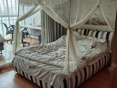 3室2廳2陽臺 滇池衛(wèi)城藍(lán)調(diào)公元