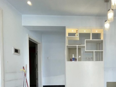 3室2廳2陽臺 金色俊園