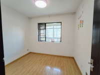 3室2廳1陽(yáng)臺(tái) 盛高大城二期臥室