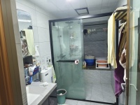 3室2廳2陽(yáng)臺(tái) 招商雍和府一期衛(wèi)生間