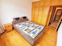 3室2廳1陽臺 金實小區(qū)耀實園臥室