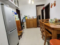 3室2廳2陽臺 秋苑小區(qū)餐廳