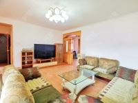 3室2廳1陽臺 金實小區(qū)耀實園客廳