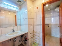 3室2廳1陽臺 金實小區(qū)耀實園衛(wèi)生間