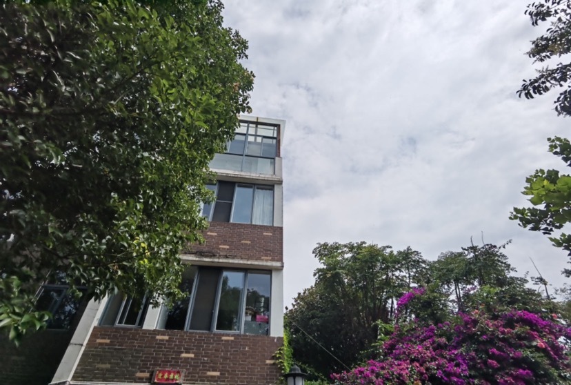 5室4廳1陽(yáng)臺(tái) 滇池衛(wèi)城紫廬別墅其他