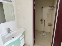 4室2廳2陽臺 世紀半島茶溪谷衛(wèi)生間