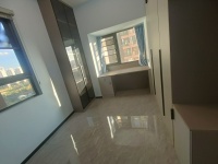 3室2廳2陽臺 融城昆明湖湖珀臥室